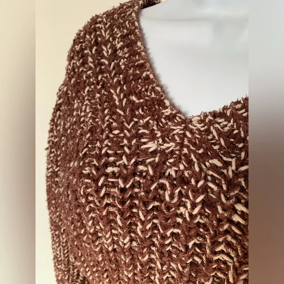 Wilfred cropped, fuzzy, sweater - Picture 2 of 7